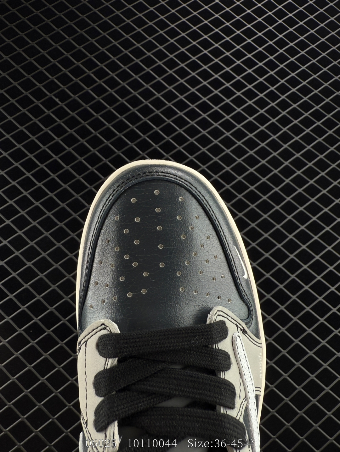 Nike Air Jordan 1 x Travis Scott AJ1